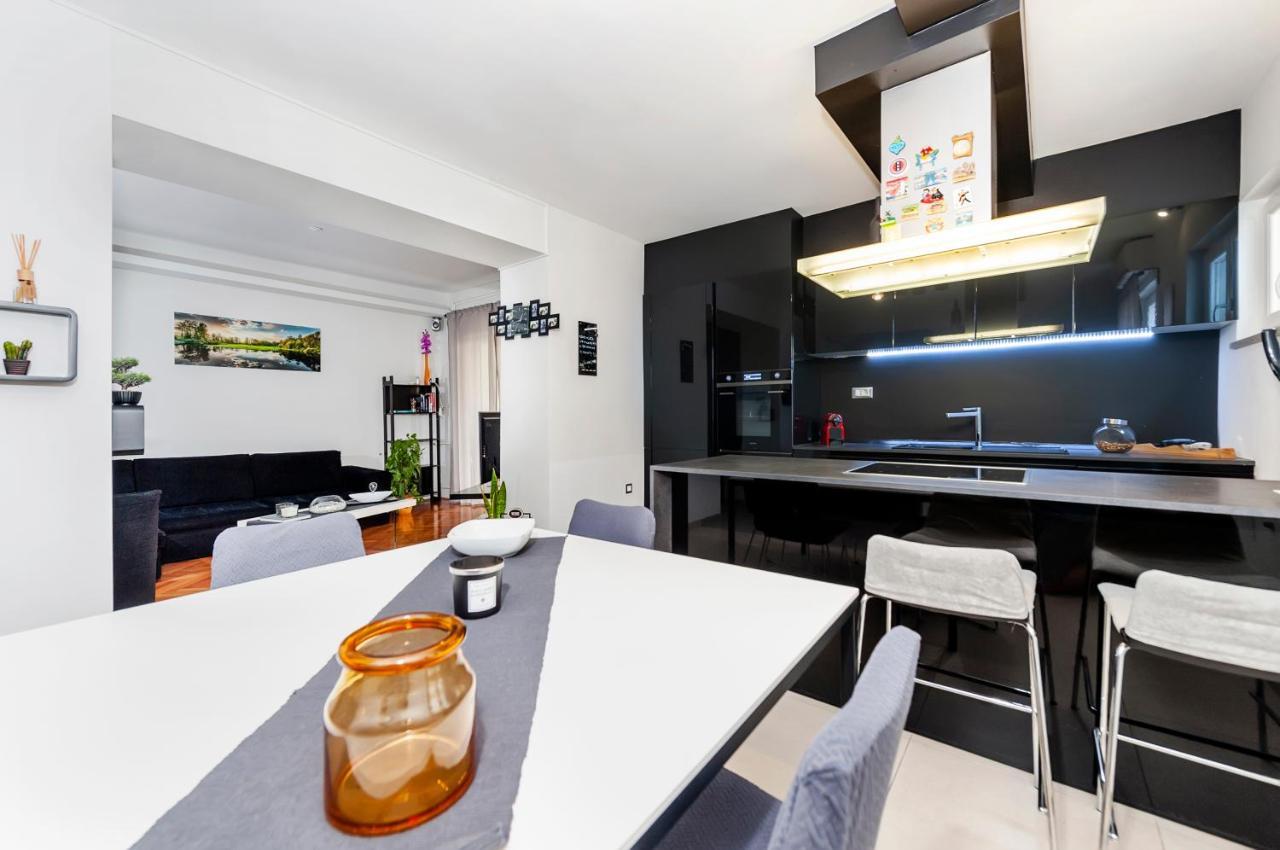 Apartment Cave